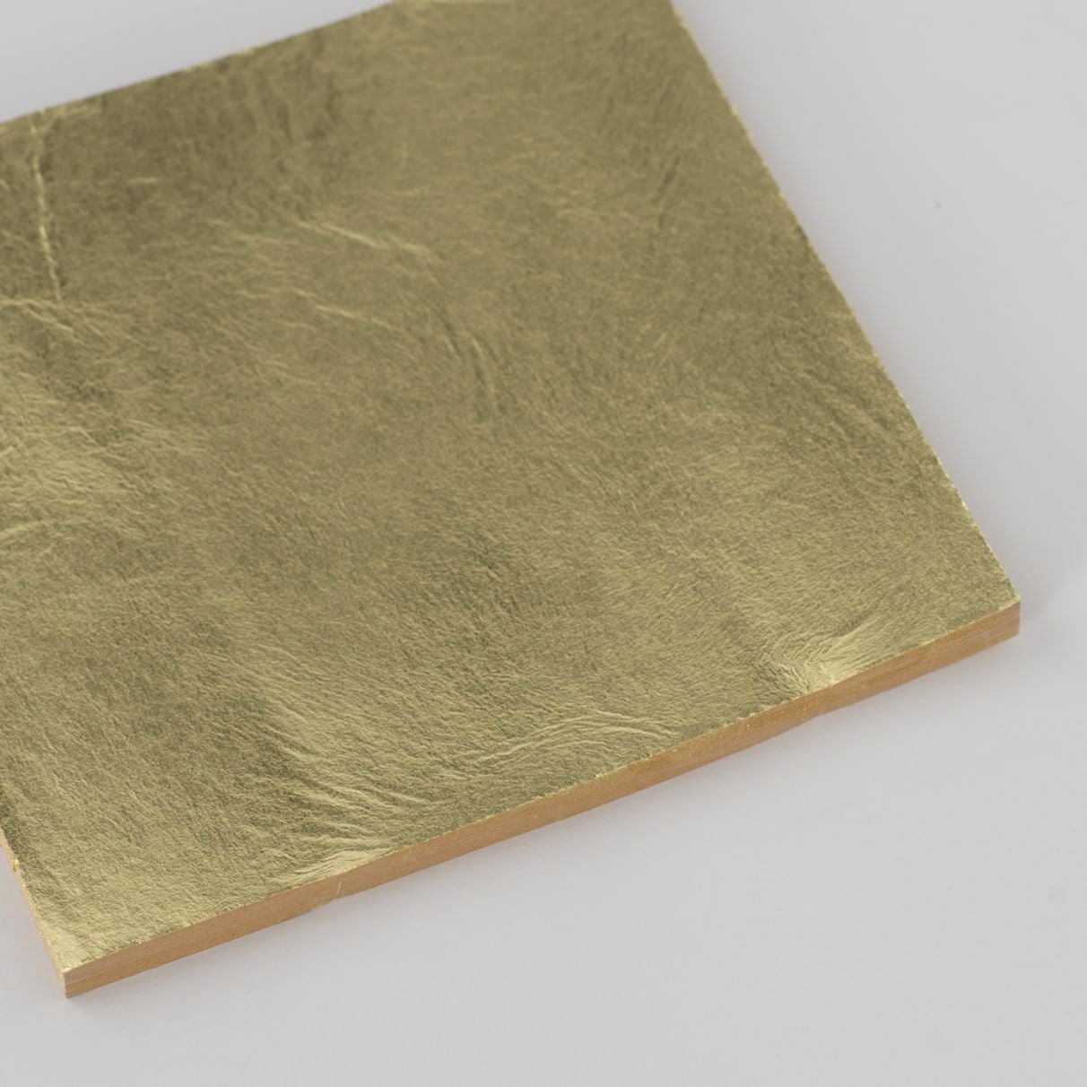 000000000040-01.jpg?size=m&w=